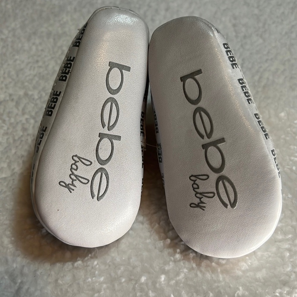 BEBE baby shoes size 2 Rose Gold color , soft bottom - Picture 4 of 6
